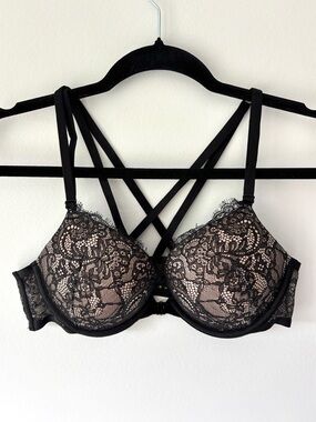 Victoria's Secret Black Nude Lace Bombshell Push-up Bra Strappy Back Front Hook